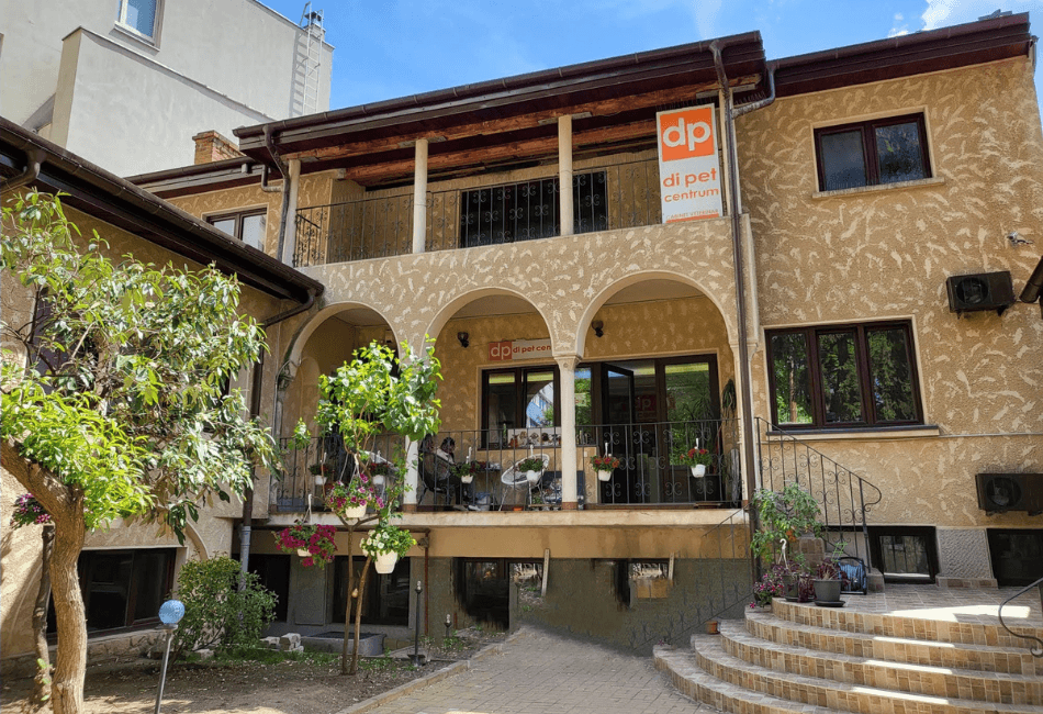 Bun venit la Di-Pet Centrum!